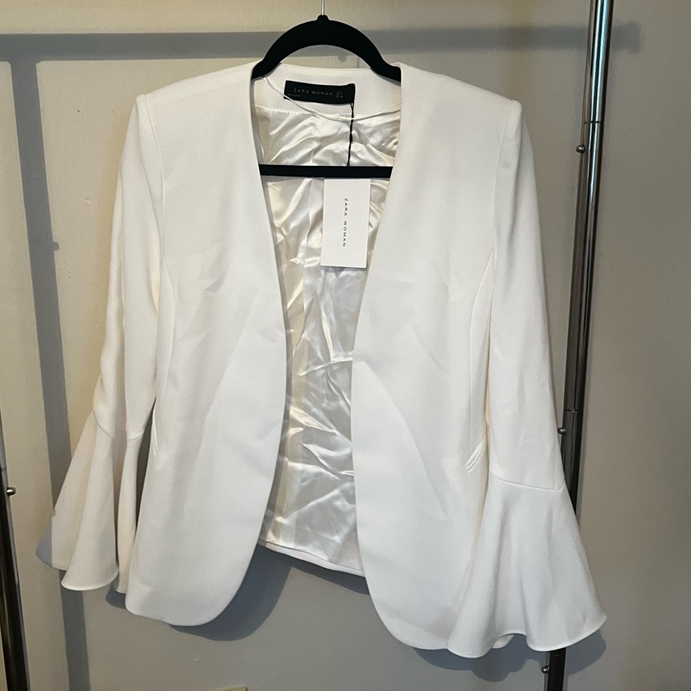 Zara Woman blazer/jacket NWT with fun sleeves